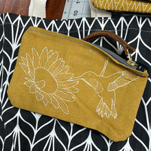 Load image into Gallery viewer, Hummingbird Pouch