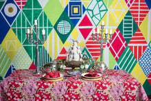 Load image into Gallery viewer, Tiptoe Through The Tulips - Tablecloth