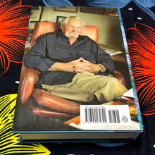 Load image into Gallery viewer, A Fargo Adventure: The Solomon Curse by Clive Cussler and Russell Blake