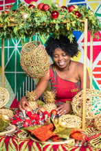 Load image into Gallery viewer, Pretty In Pearls - Tablecloth