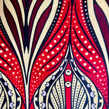 Load image into Gallery viewer, Pretty In Pearls - Tablecloth