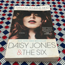 Load image into Gallery viewer, Daisy Jones and the Six by Taylor Jenkins Reid