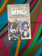 Load image into Gallery viewer, Doctor Who and the Pirate Planet front cover