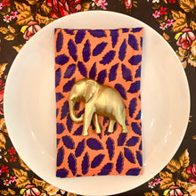 Load image into Gallery viewer, Gold Elephant Napkin Rings - Ring Set