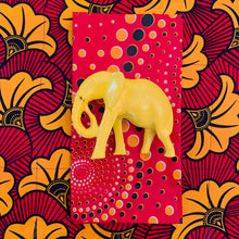Load image into Gallery viewer, Yellow Elephant Napkin Rings - Ring Set