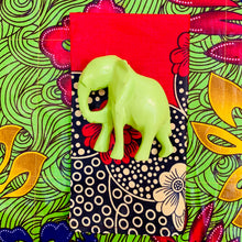 Load image into Gallery viewer, Green Elephant Napkin Rings - Ring Set