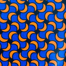 Load image into Gallery viewer, The Chitambala - I Macaroni Have Eyes For You - Bandana