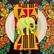 Load image into Gallery viewer, Green Elephant Napkin Rings - Ring Set