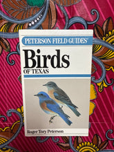Load image into Gallery viewer, Peterson Field Guides Birds of Texas

