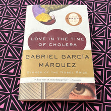 Load image into Gallery viewer, Love in the Time of Cholera by Gabriel Garcia Marquez
