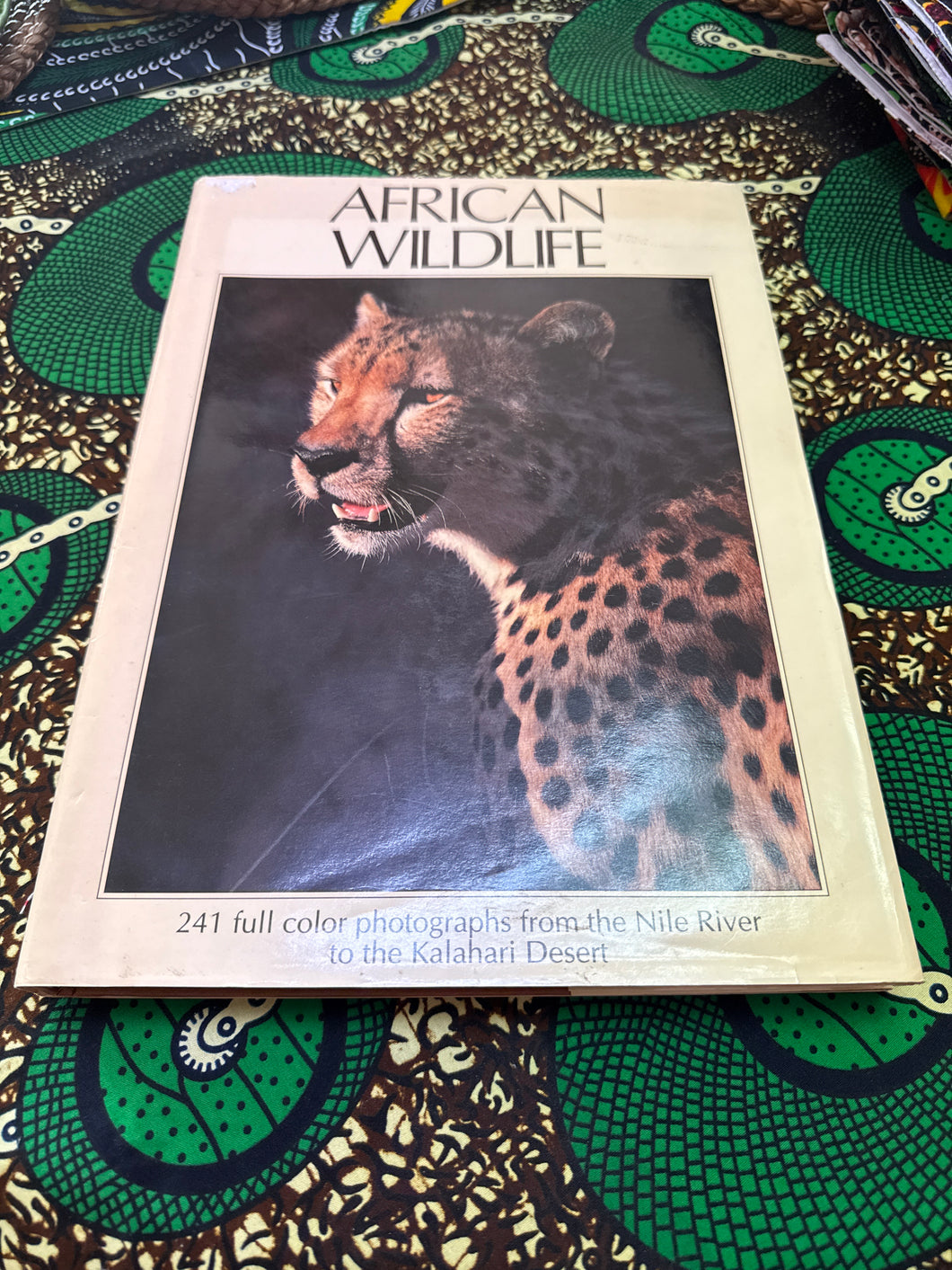 African Wildlife by Peter Roberts and David Steele