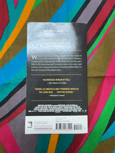 Load image into Gallery viewer, World War Z (Mass Market Movie Tie-in Edition): an Oral History of the Zombie War back cover
