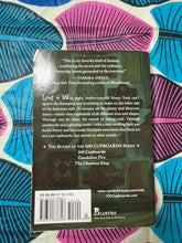 Load image into Gallery viewer, 100 Cupboards book 1 back cover
