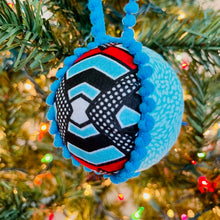 Load image into Gallery viewer, Holiday Ornament-Making Online Class
