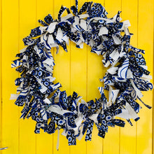 Load image into Gallery viewer, Wreath Making - Kit
