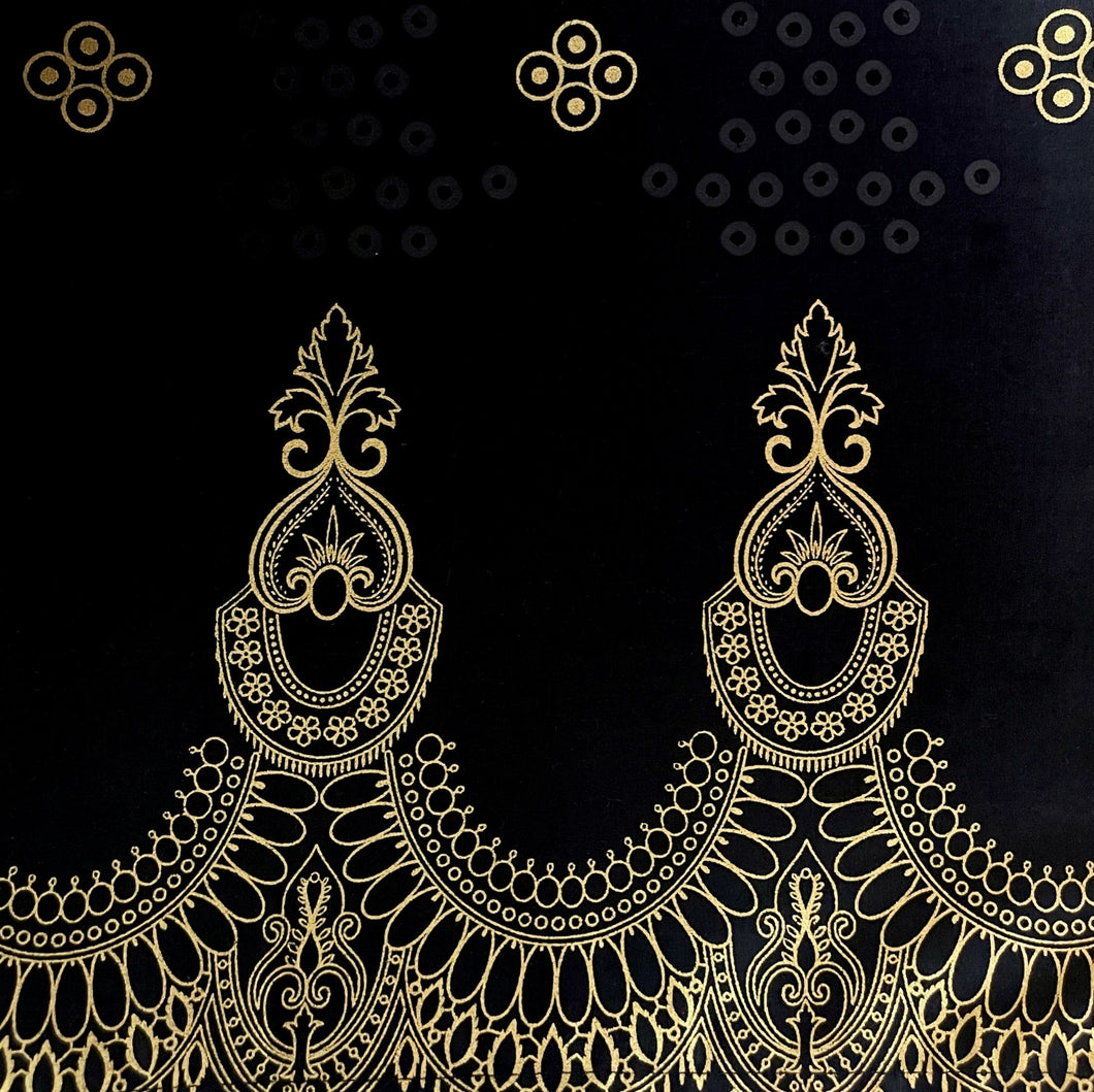Black & Gold: Chandelier - Tablecloth
